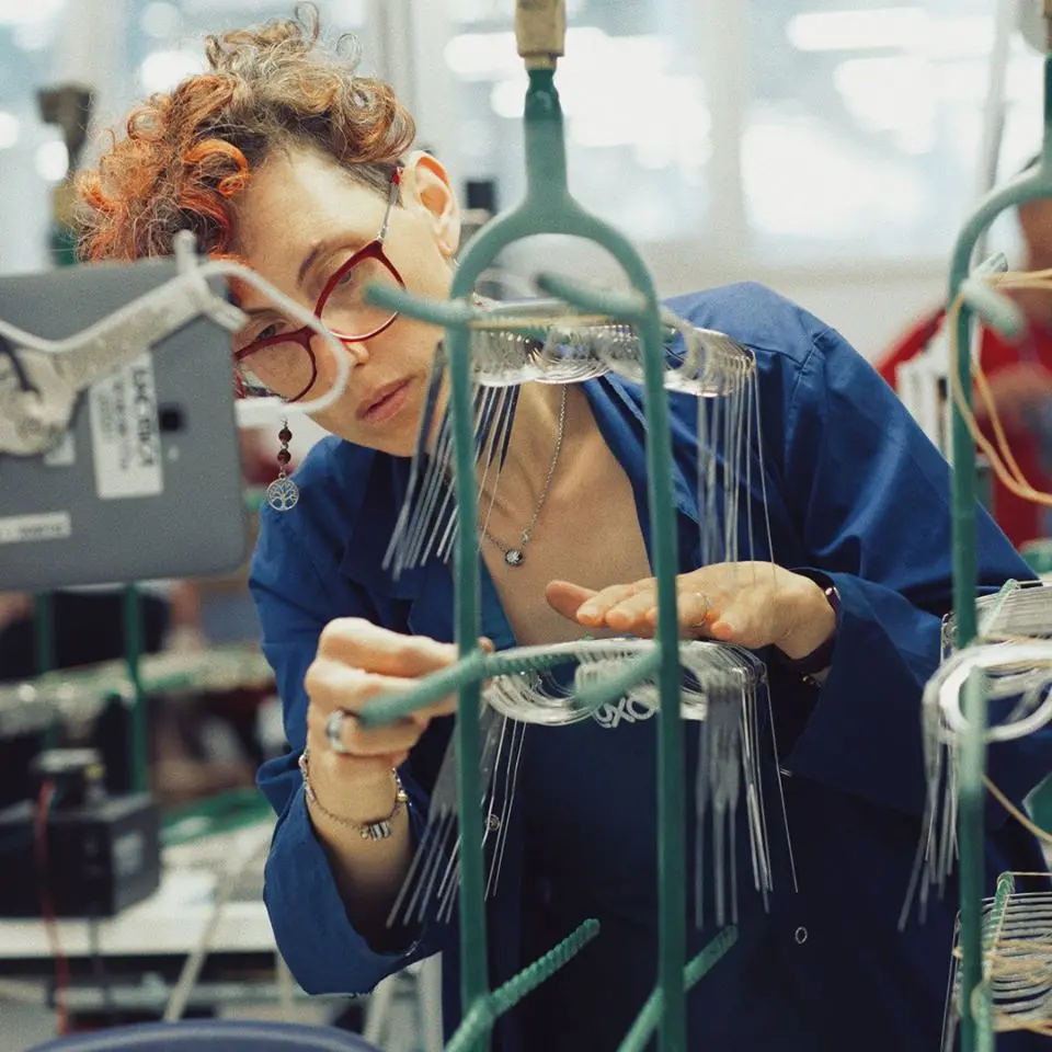 EssilorLuxottica, fino a 4.000 euro di bonus per i dipendenti