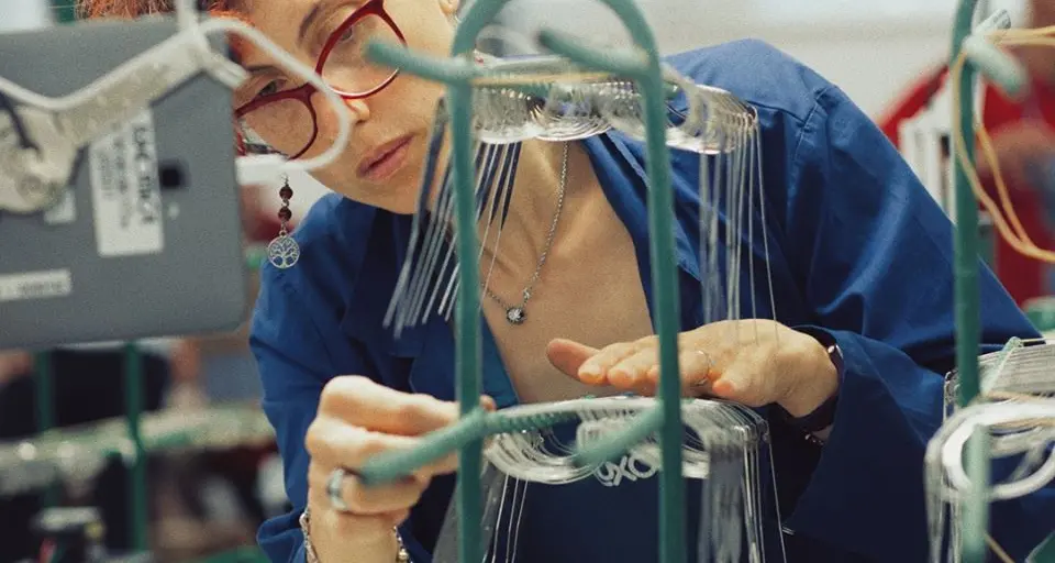 EssilorLuxottica, fino a 4.000 euro di bonus per i dipendenti