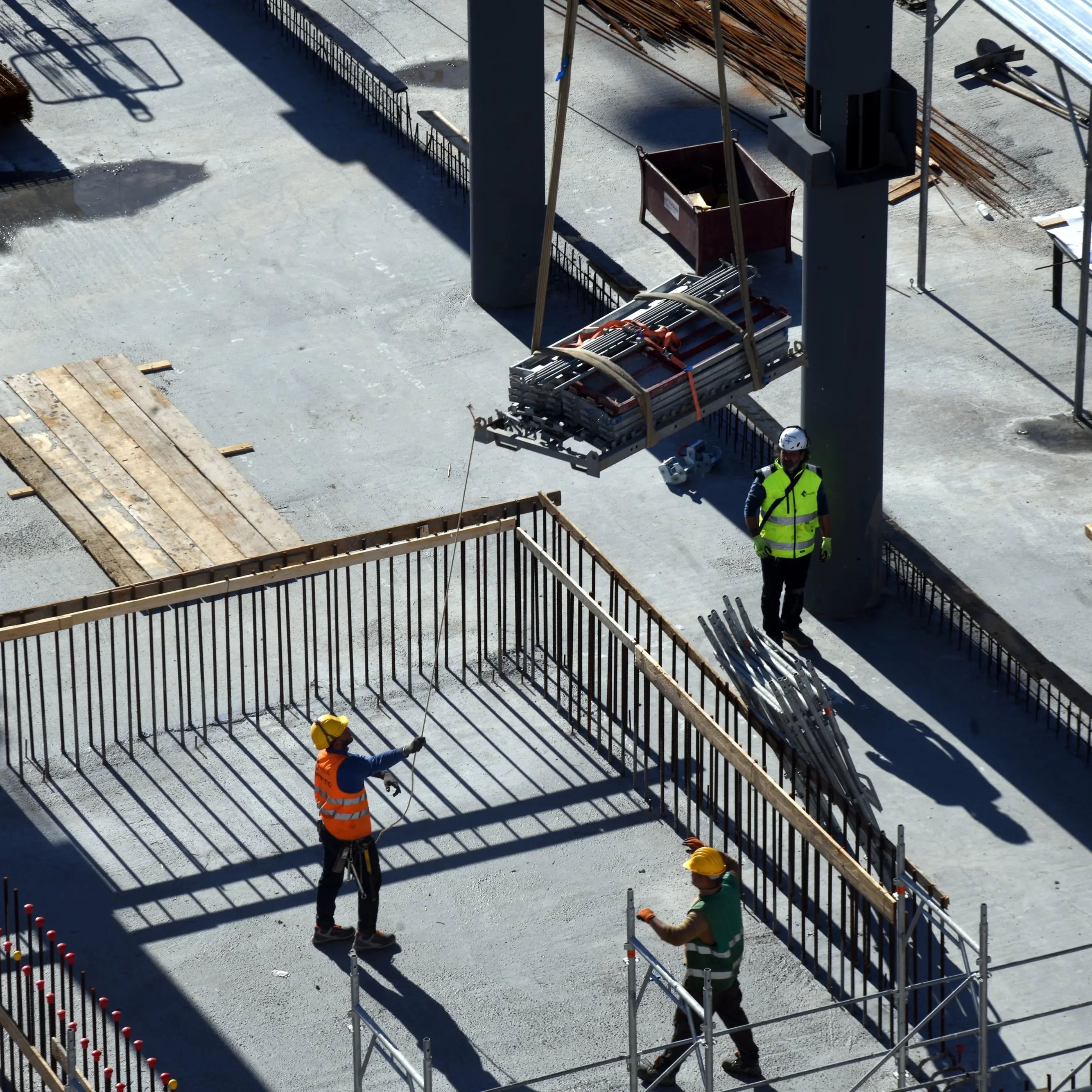 Appalti: stesso lavoro, stessi diritti e salari