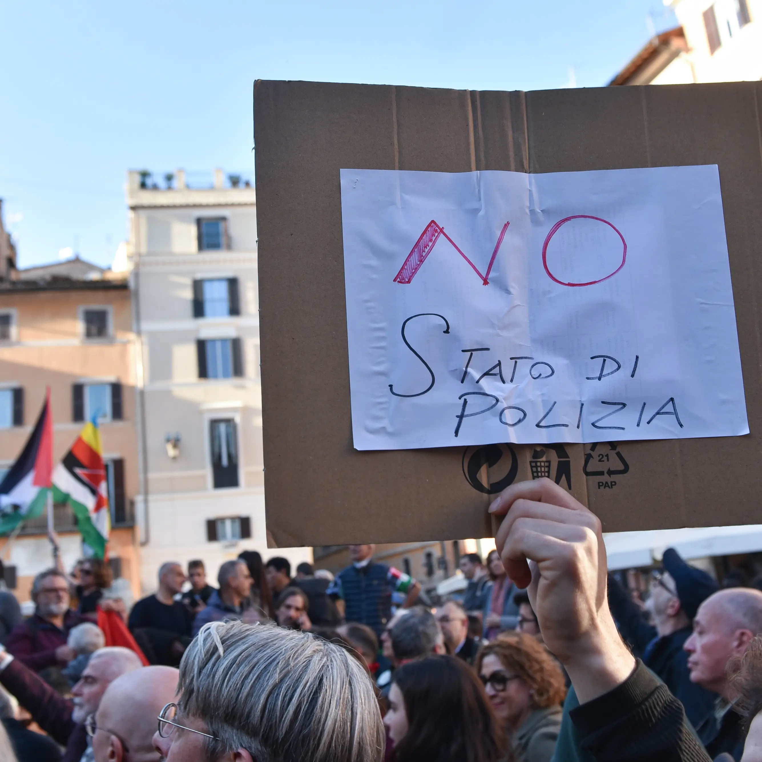 Cgil oggi in presidio a Roma contro il decreto sicurezza “pericoloso e sbagliato”