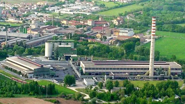 Sangraf Narni, stipendi fermi e impianti al buio