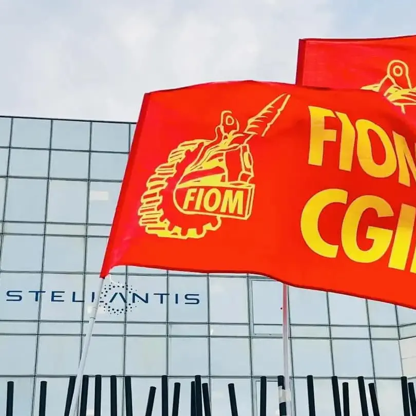 Stellantis, Fiom: dichiarazioni Urso slegate dalla realtà