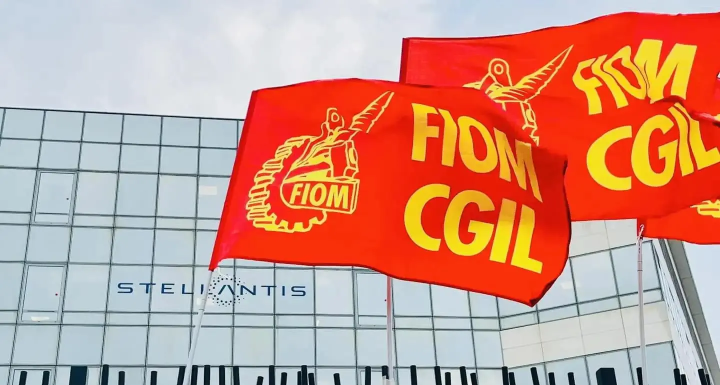 Stellantis, Fiom: dichiarazioni Urso slegate dalla realtà