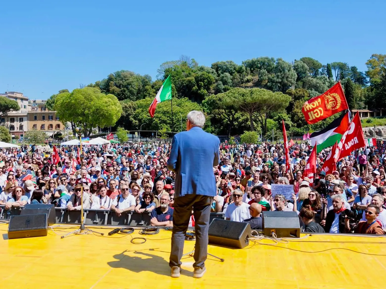 Landini: “La democrazia si difende attuando la Costituzione”
