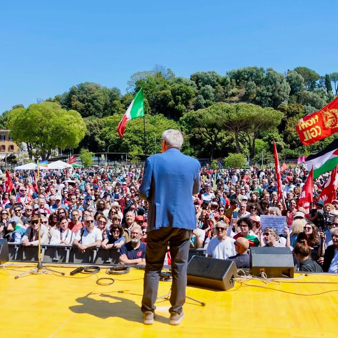 Landini: “La democrazia si difende attuando la Costituzione”