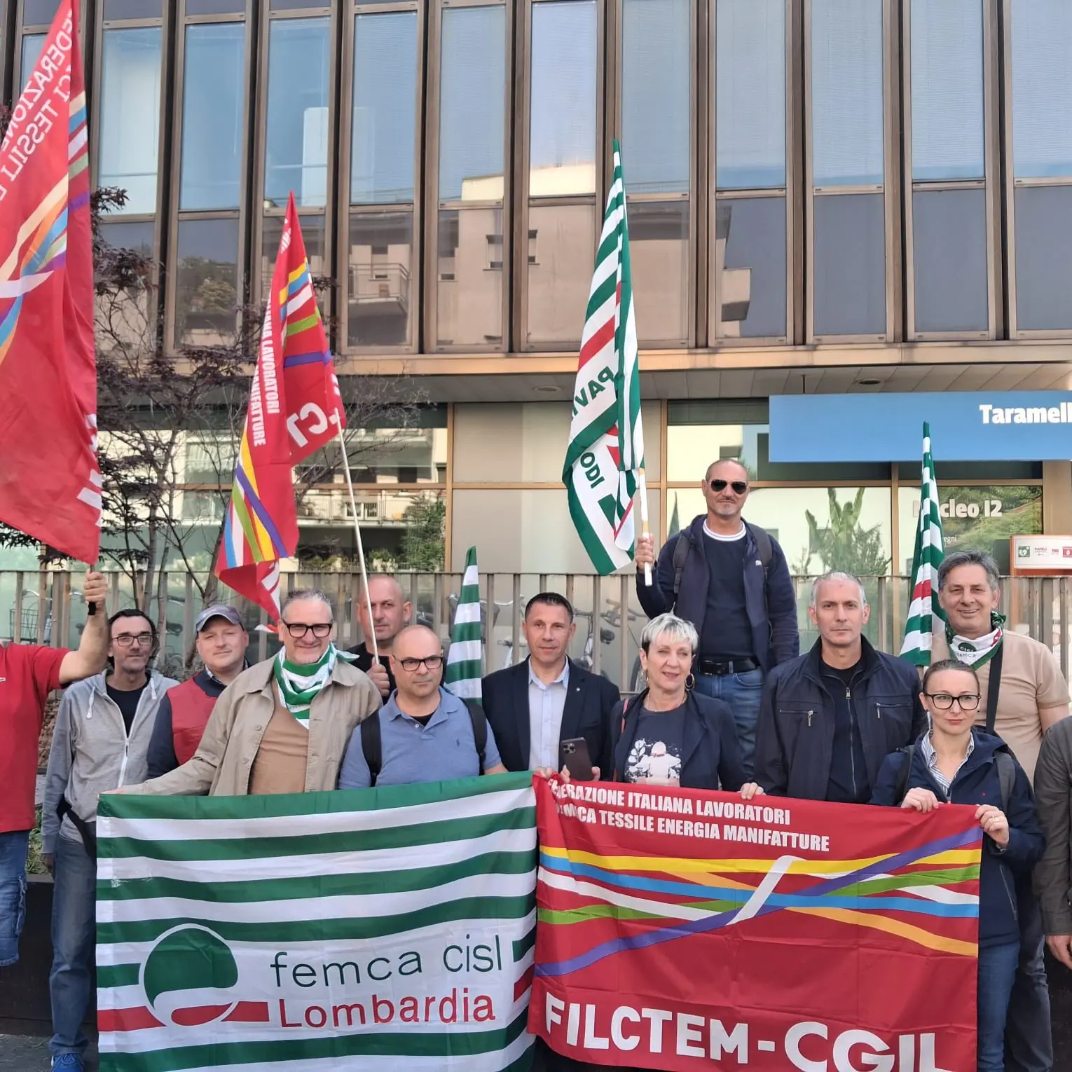 Airpack, fumata nera in Regione