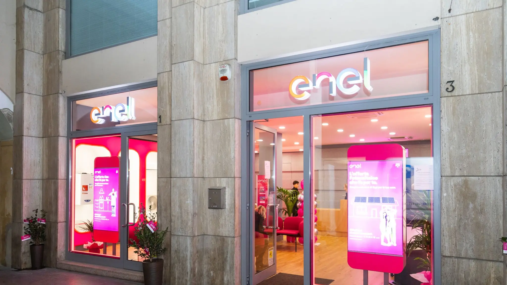 Enel, Primo Maggio amaro per i lavoratori