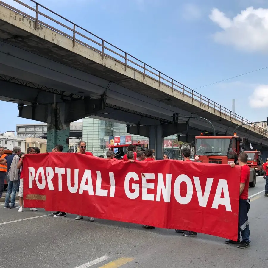 Genova, sindacati: “L'Autorità di sistema portuale metta al centro i lavoratori e la sicurezza”