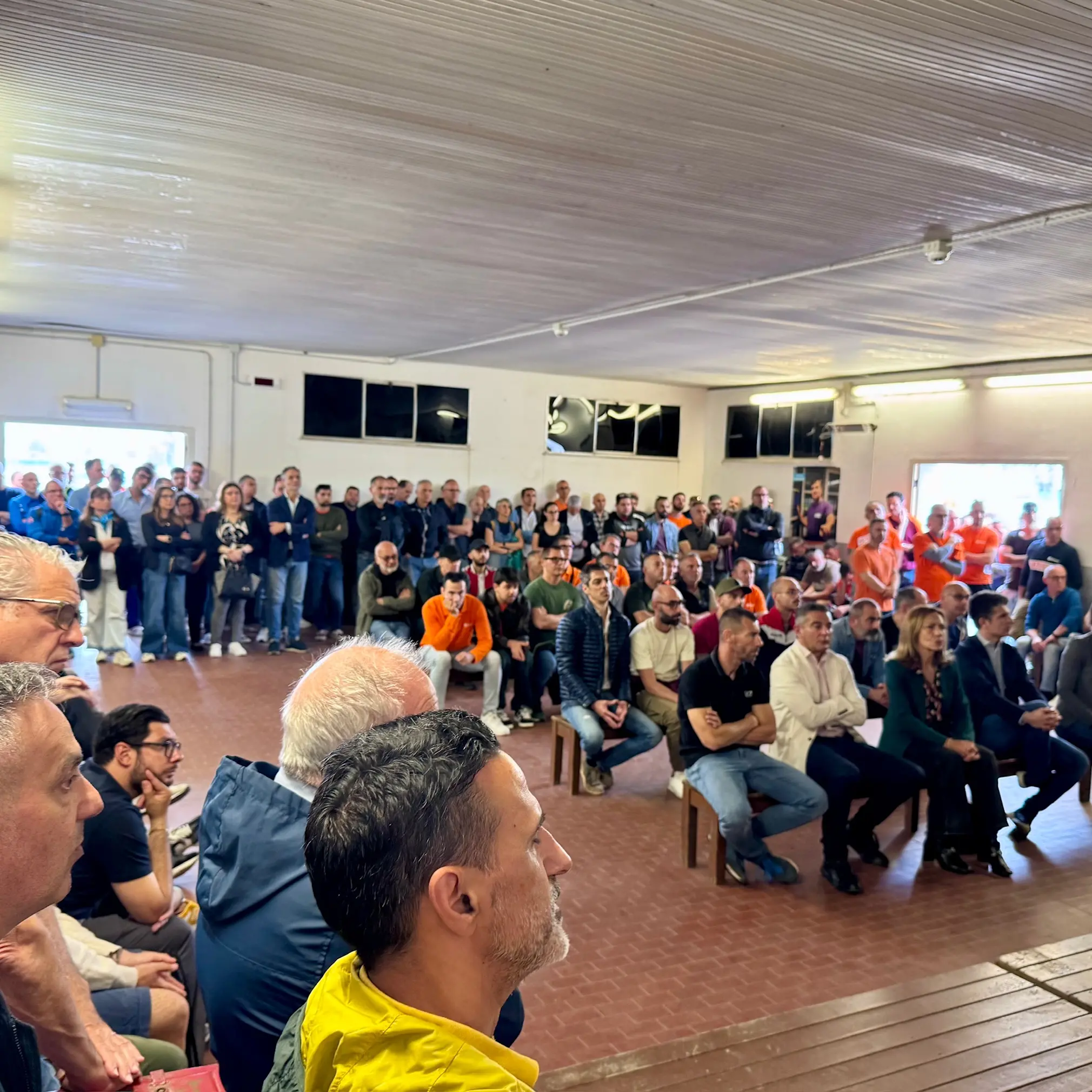 Le multinazionali abbandonano la Sardegna e il governo è complice