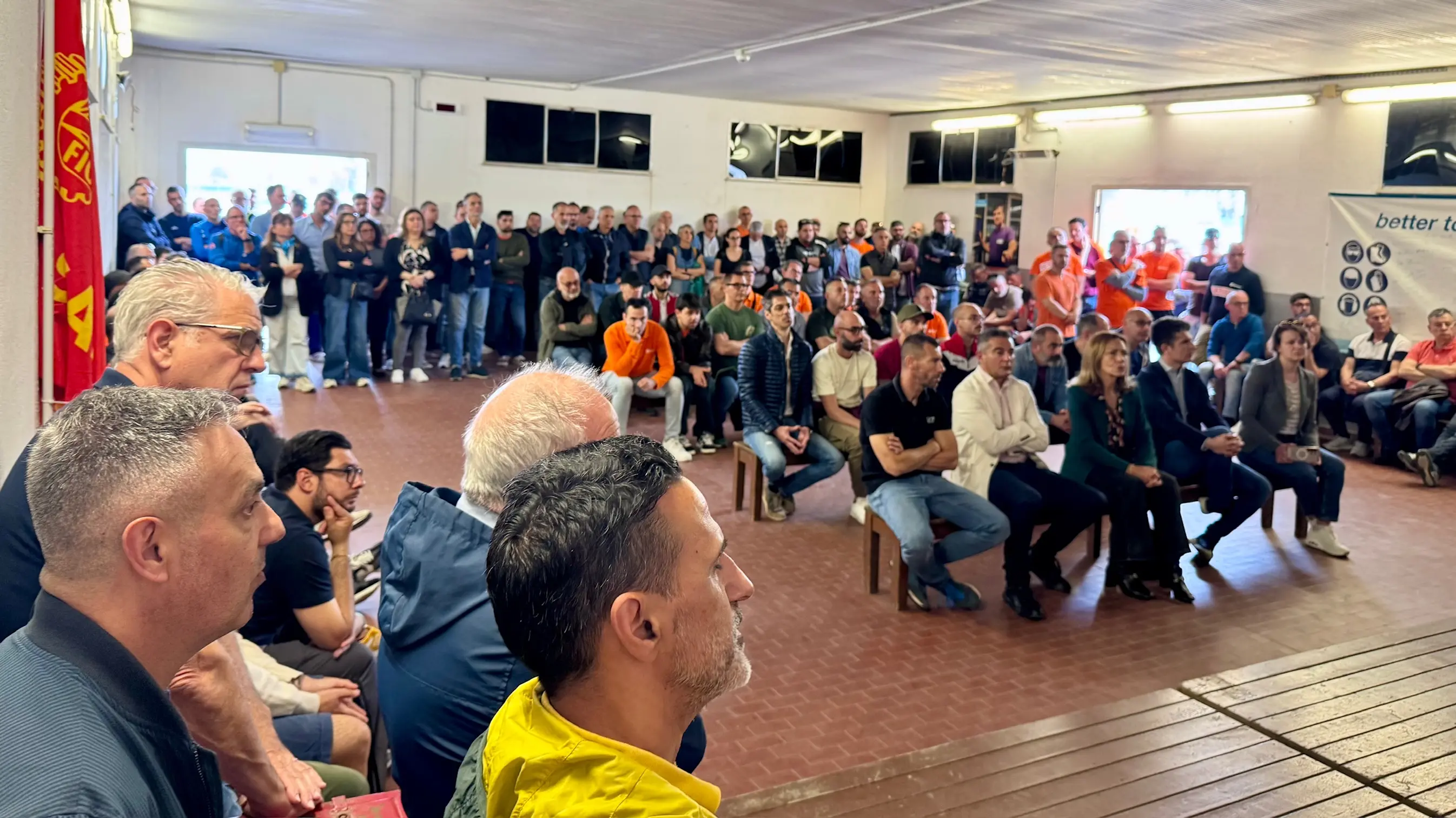 Le multinazionali abbandonano la Sardegna e il governo è complice