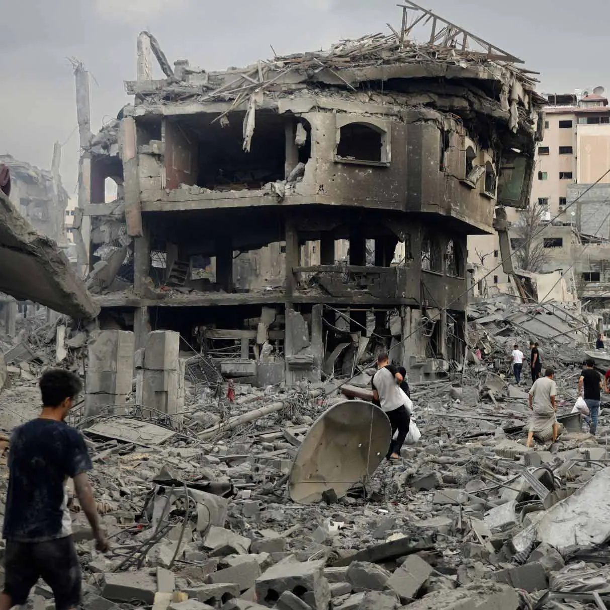 A Gaza tutti male