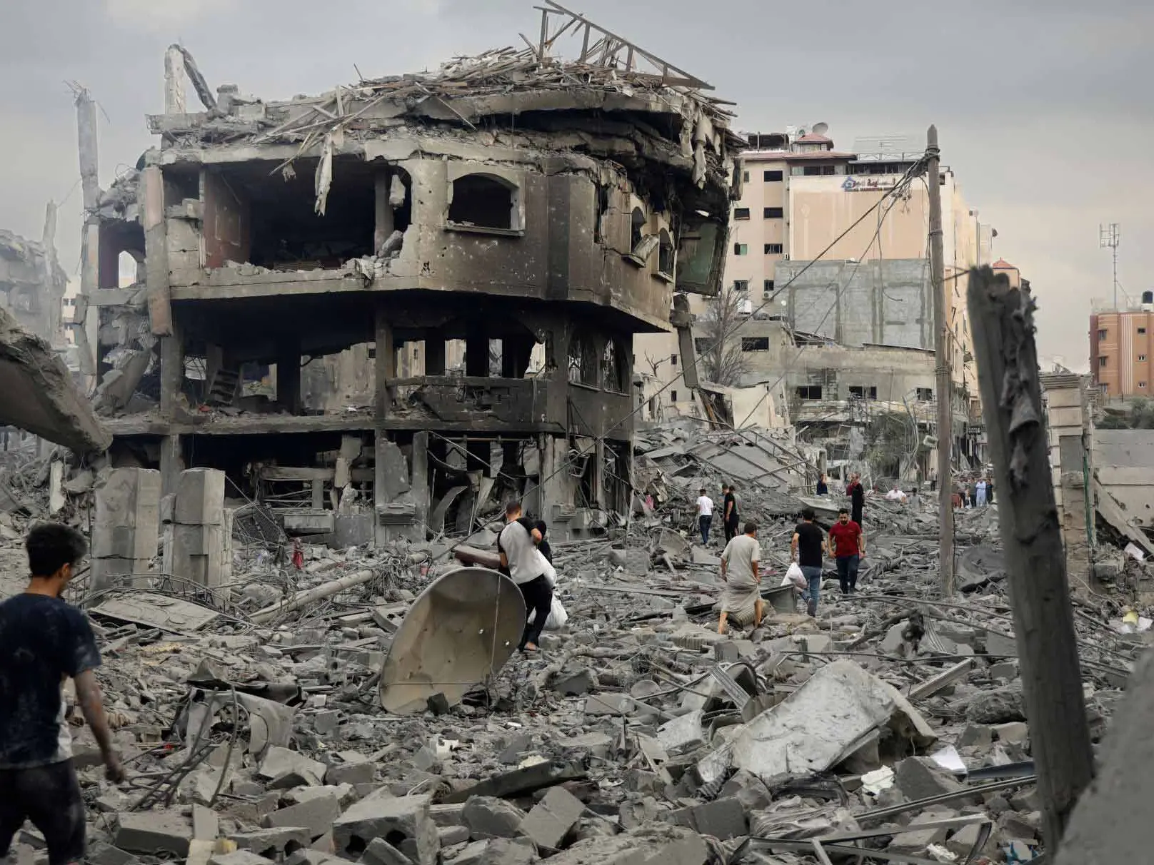 A Gaza tutti male 