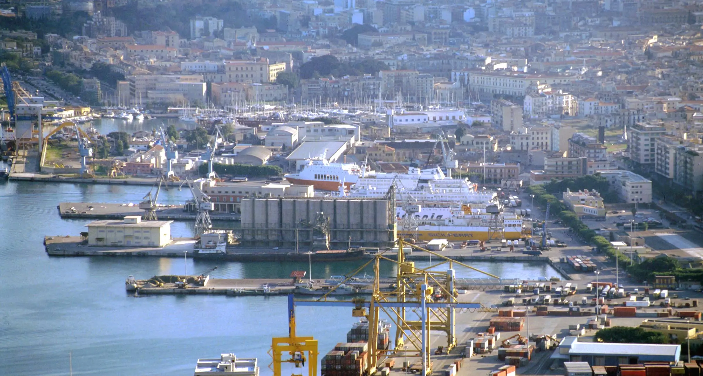 Riforma dei porti: necessaria in generale, nello specifico inutile