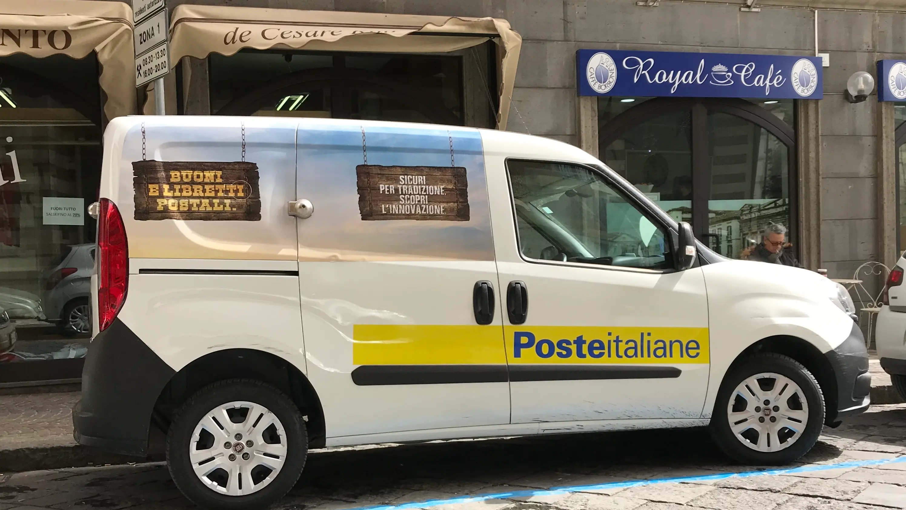 Poste, i disservizi li pagano i più fragili