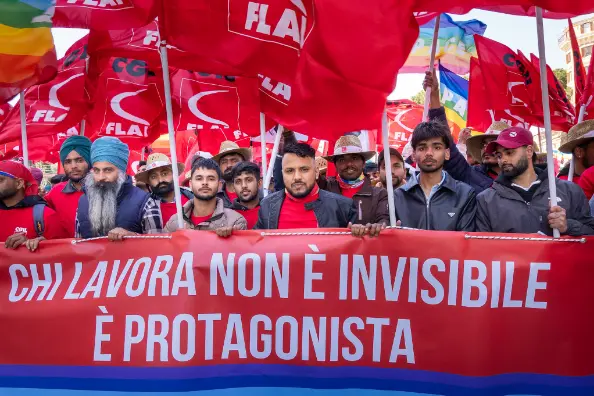 Morti cinque braccianti in quattro giorni. Flai: “Esito dello sfruttamento”