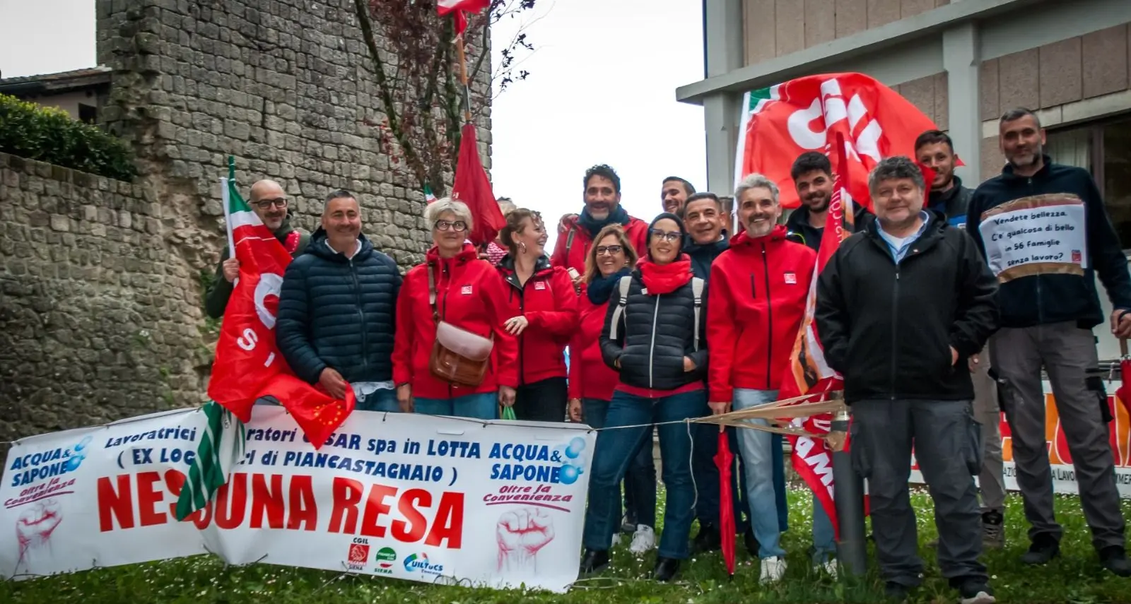 Logimer di Piancastagnaio (‘Acqua & Sapone’). A rischio in 56: “Nessuna resa”