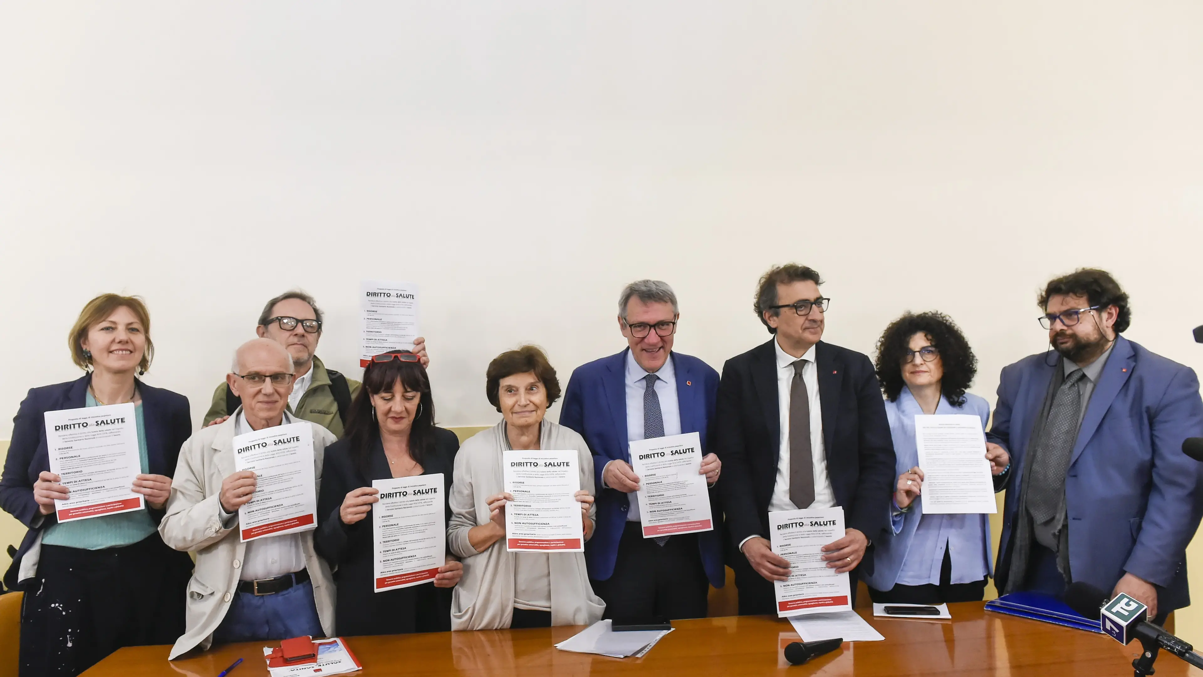 Leggi su appalti e sanità: cosa sono e come firmare