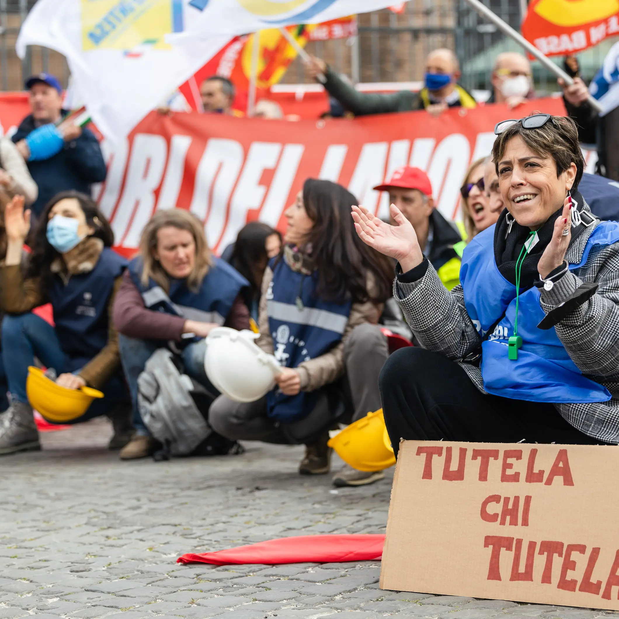 Ispettori sul lavoro, i numeri della vergogna