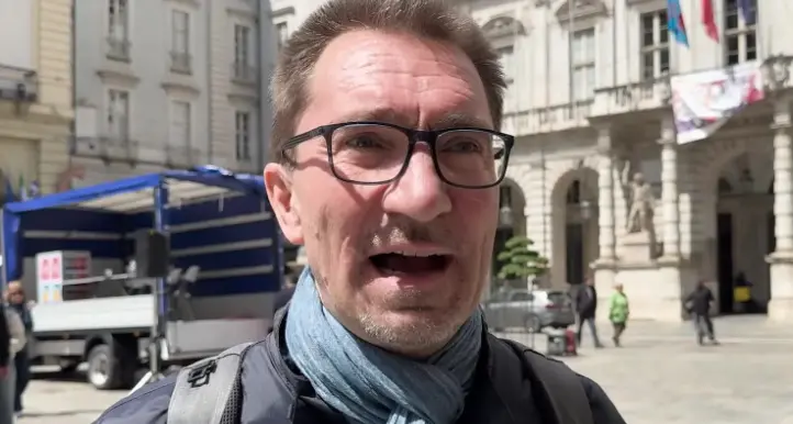 Ferrari: “Cambiare il Paese seguendo la bussola della Costituzione”