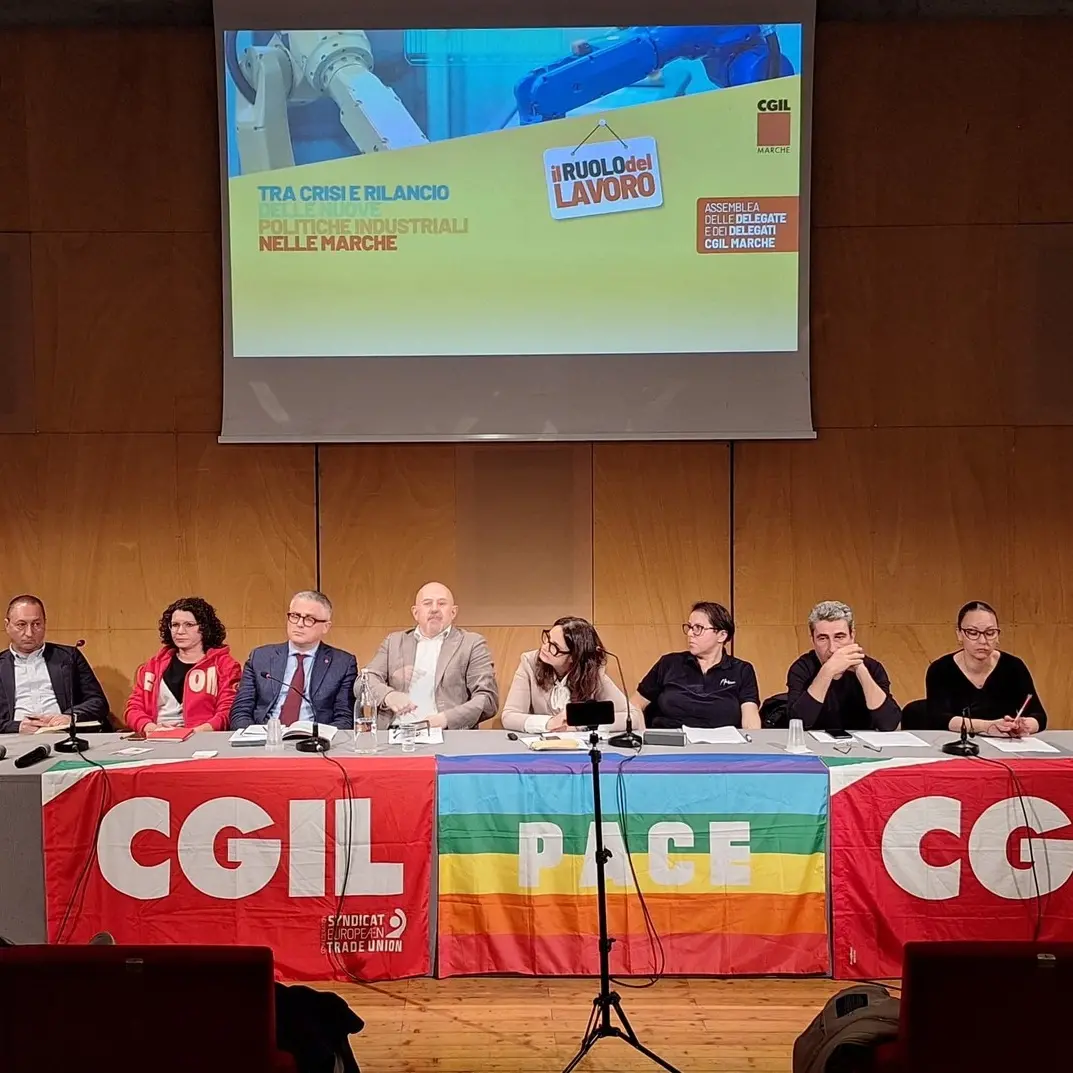 Cgil: “Nelle Marche concentrata metà della Cig straordinaria del Centro Italia”