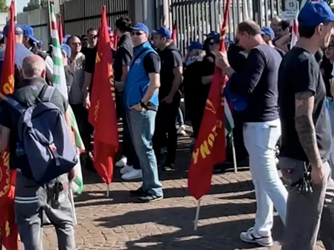 Sciopero e corteo Bcs, 500 posti a rischio