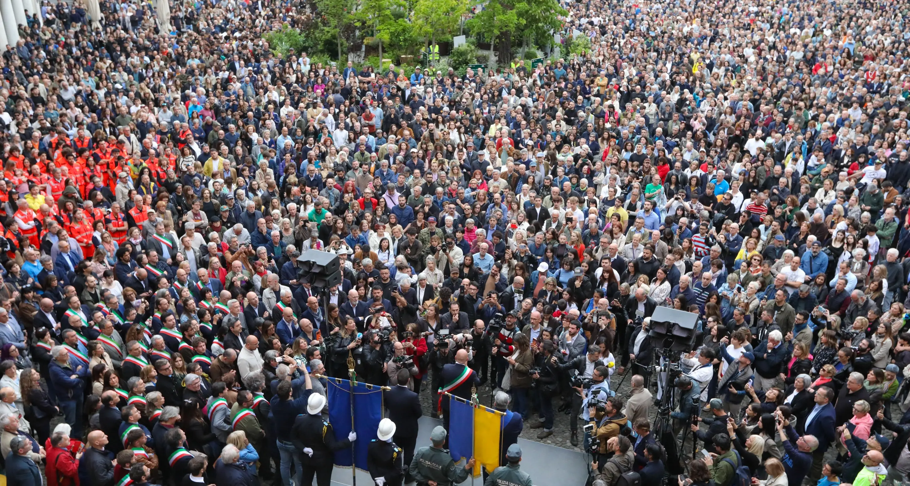 Modena contro l’odio: “Difendere la coesione sociale è la sfida decisiva”