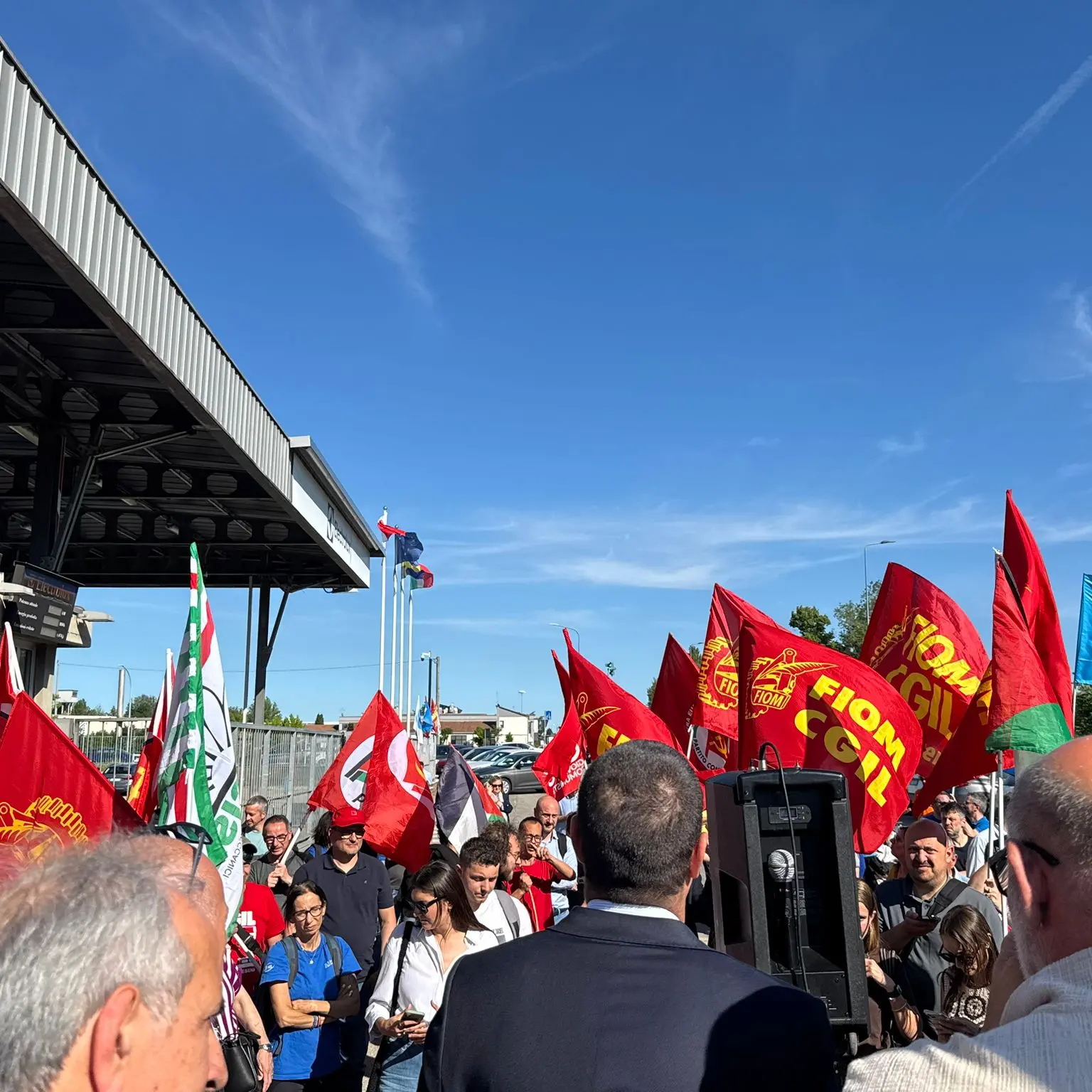 Electrolux, De Pascale: “Pronti a tutto per salvare il lavoro”