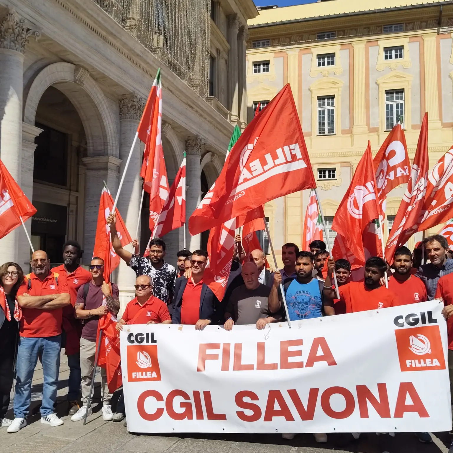 Vado Ligure, 127 edili indiani rischiano di perdere il lavoro