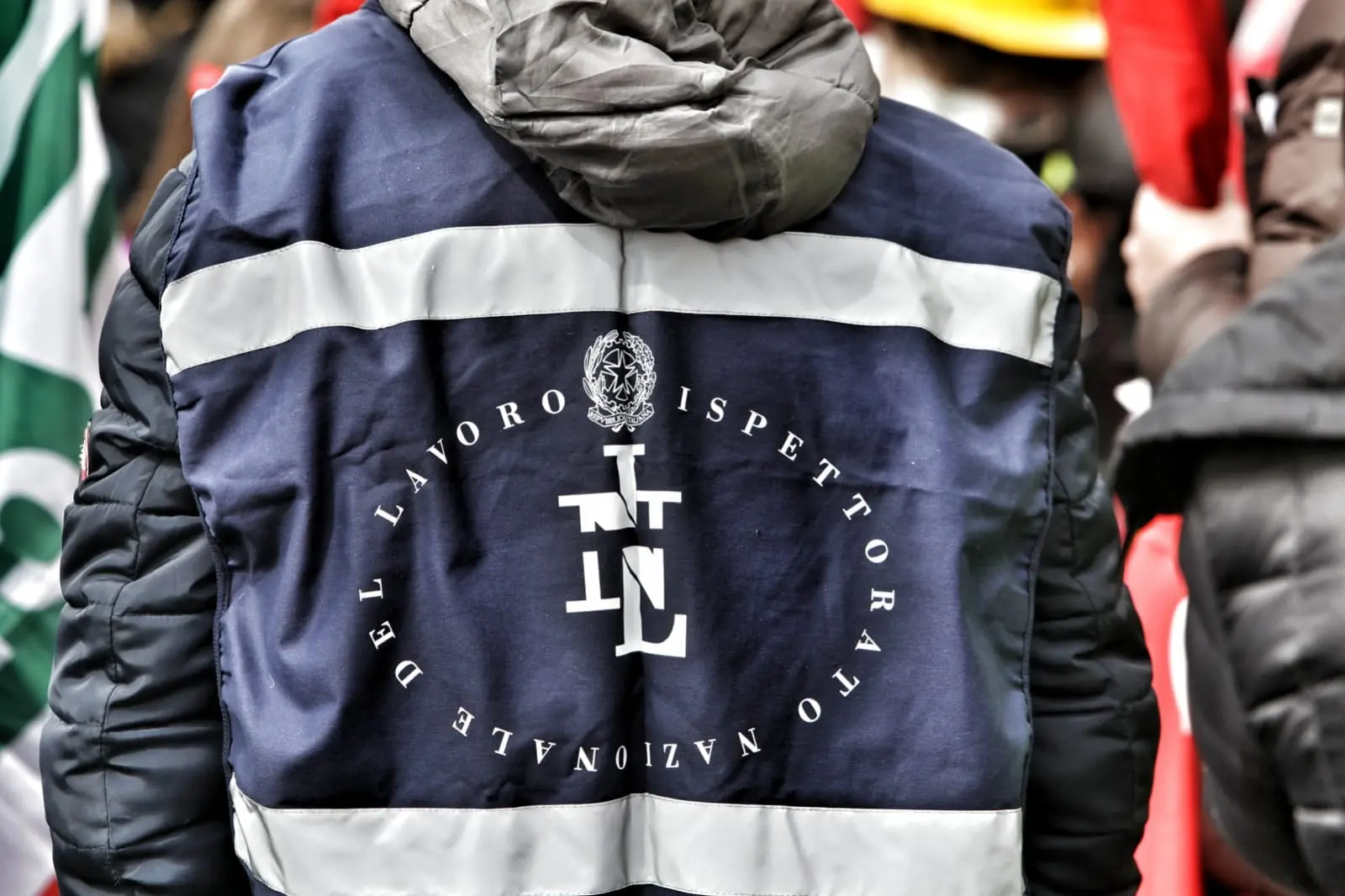 Aggrediti tre ispettori del lavoro
