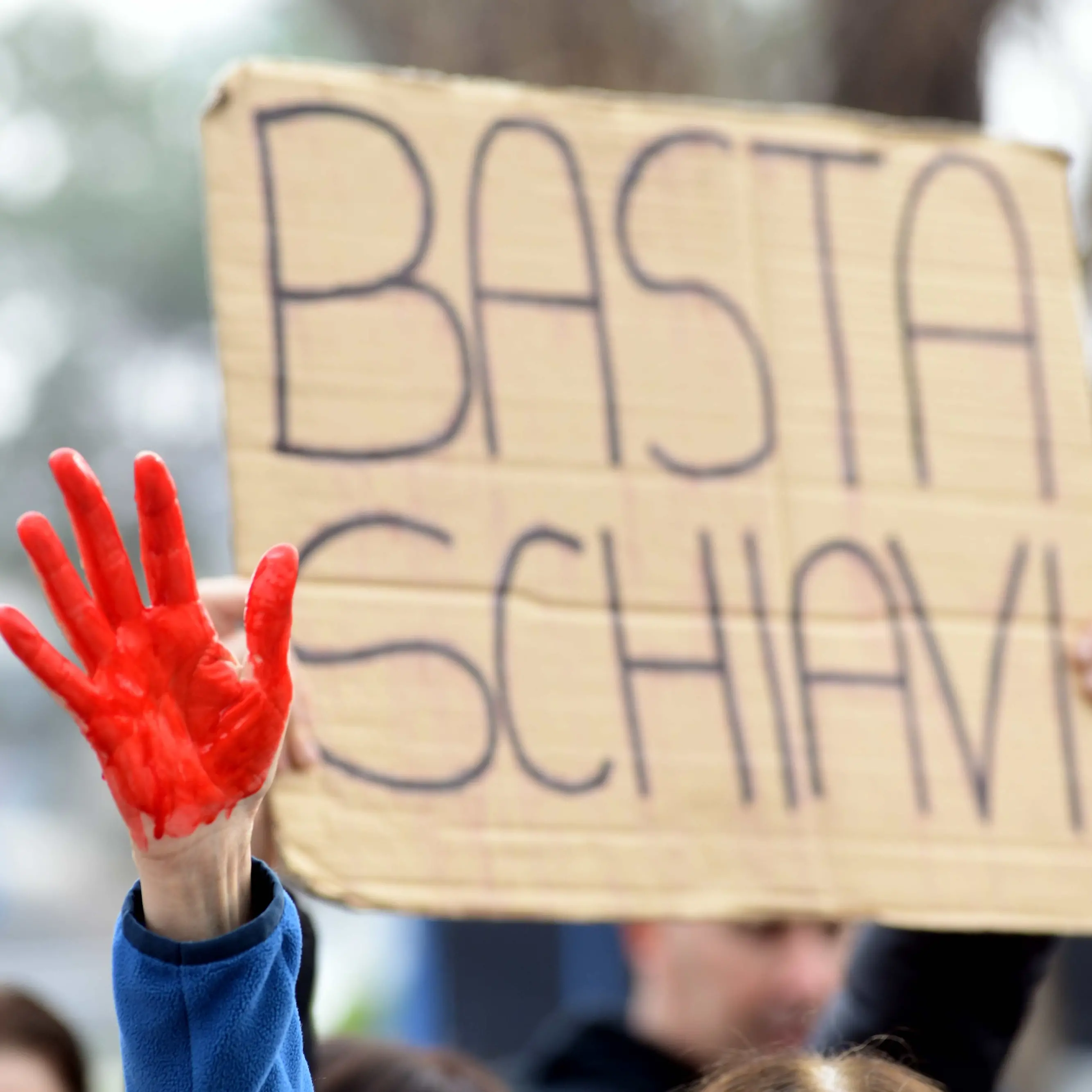 Prato, operaio subisce intimidazioni: “Se parli sono guai”