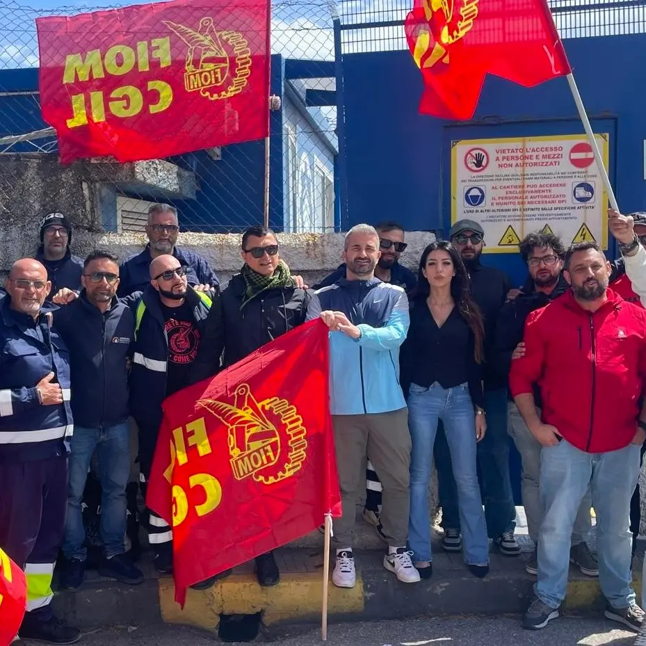 Cantieri navali dello Stretto, sospesi i licenziamenti