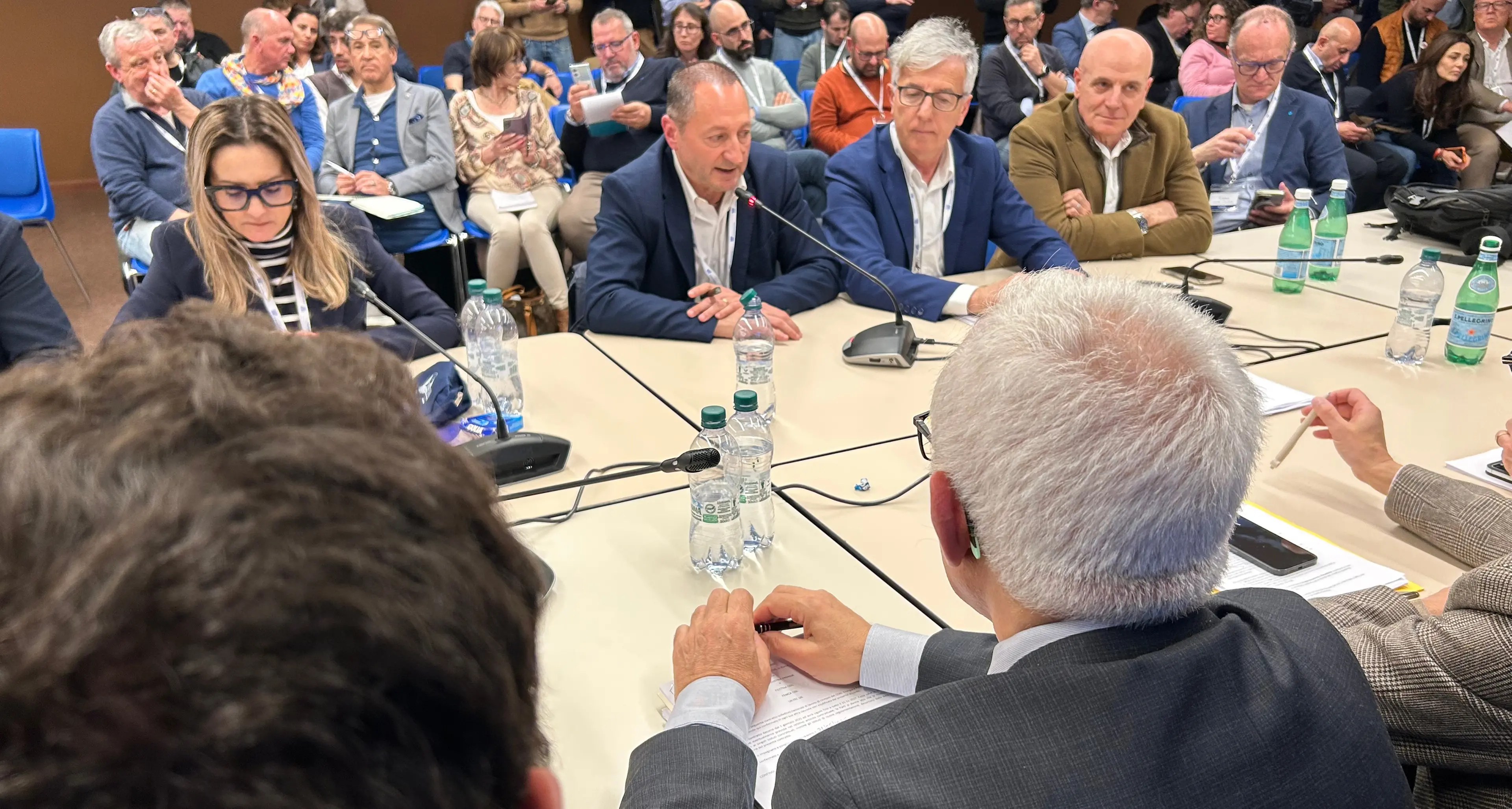 Energia e Petrolio, commissioni bilaterali per le sfide del settore