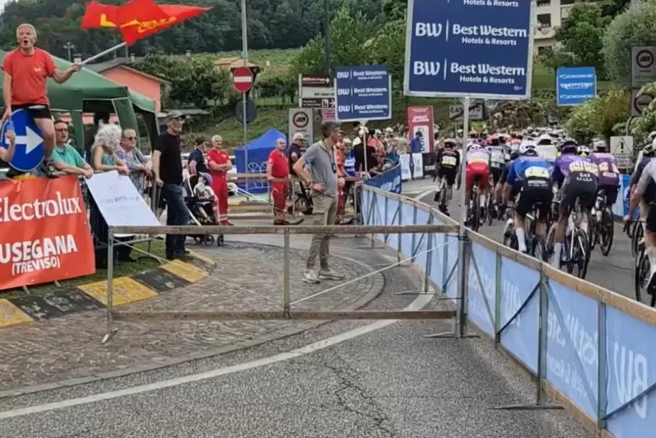 Electrolux, Giro di proteste in Veneto