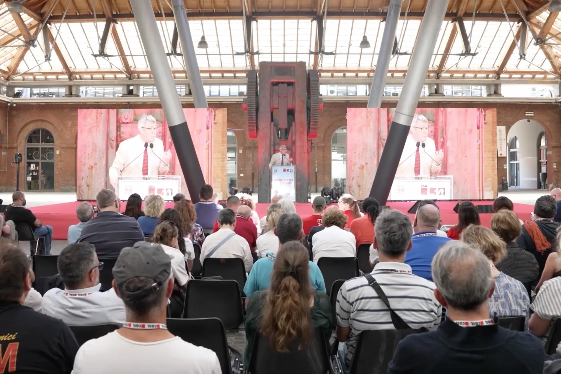 Dai consigli di fabbrica alle Rsu: a Torino il racconto del lavoro