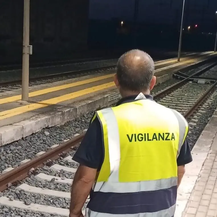 Tutti a casa i guardiani di notte delle stazioni di Taranto