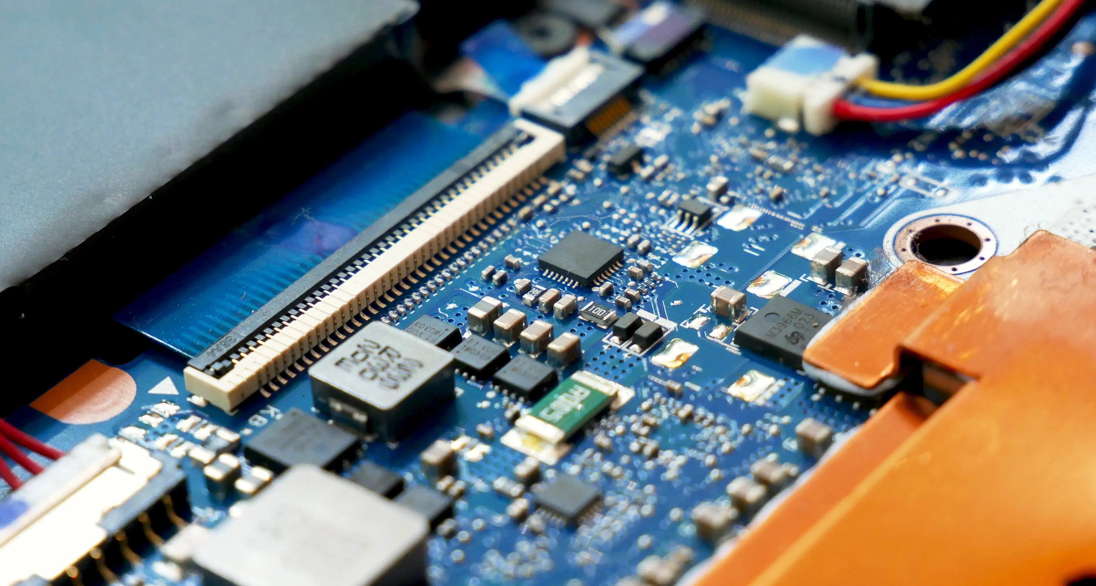 LFoundry in difficoltà, cresce la preoccupazione