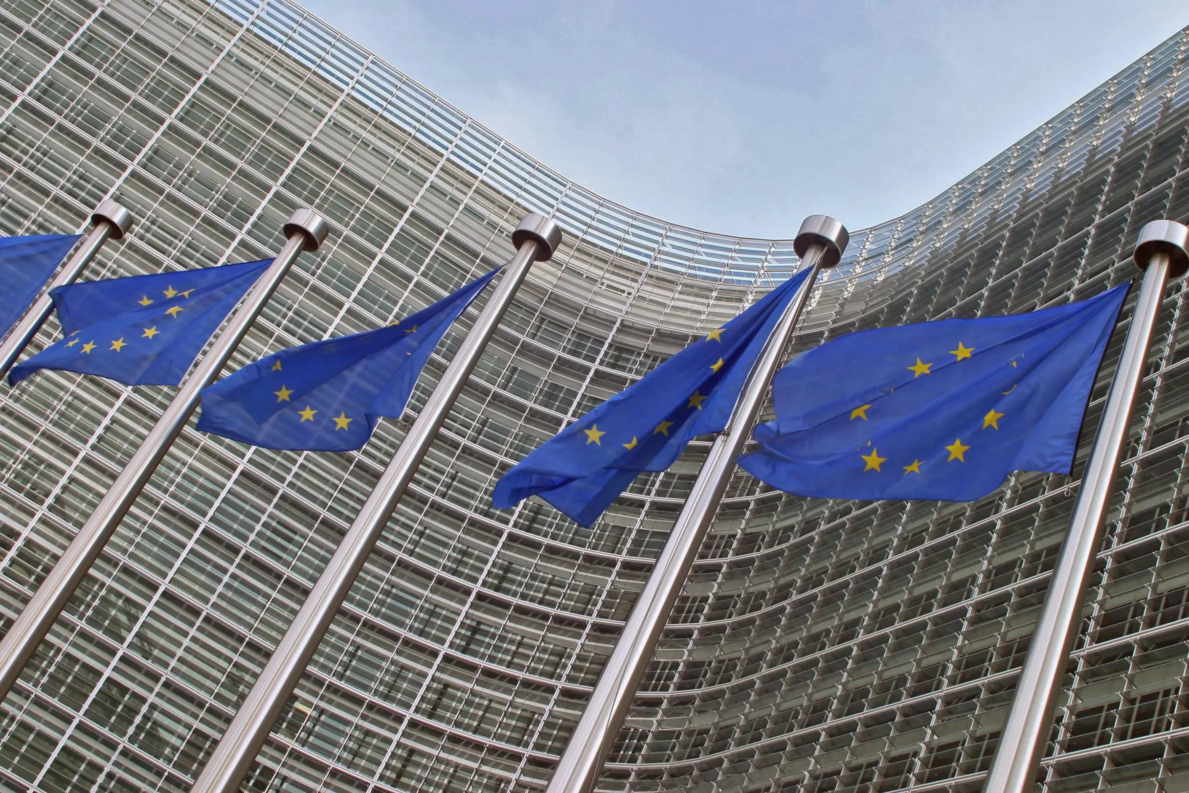 Sindacati Ue: “Agire ora per salvare i posti di lavoro”