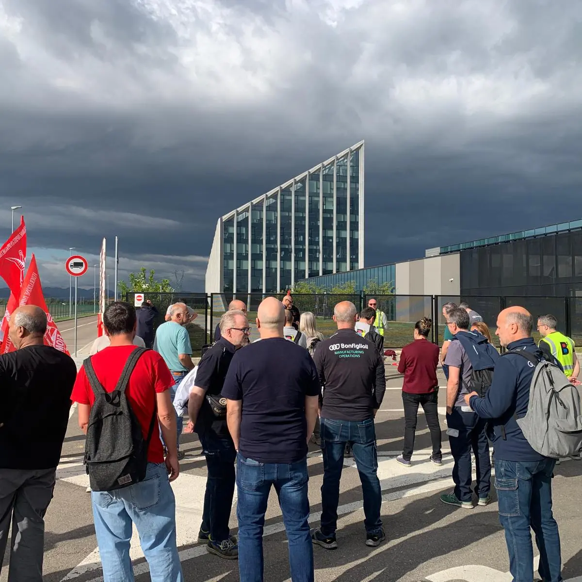 Bologna, tutti fermi alla Bonfiglioli: “L’automazione non può cancellare trent’anni di lavoro”