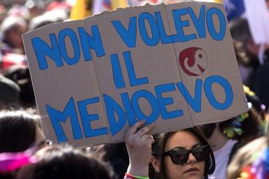 Dibattito sul Ddl Valditara relativo all'educazione sessuale