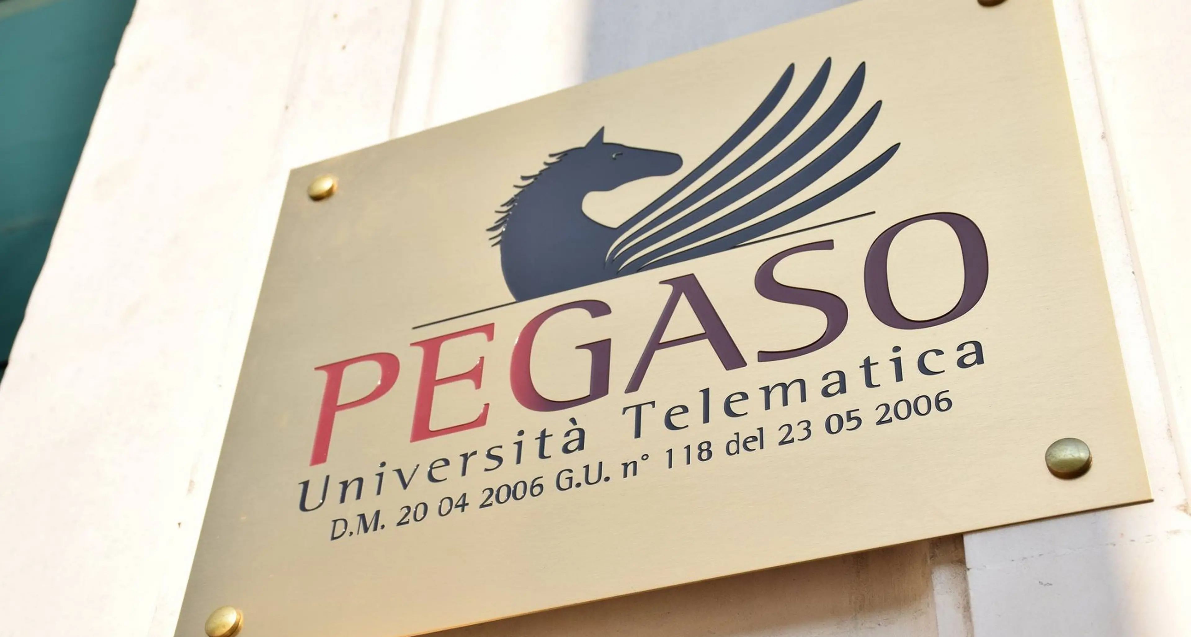La Magistratura indaga su Pegaso. Fracassi, Flc: vigilare su università telematiche