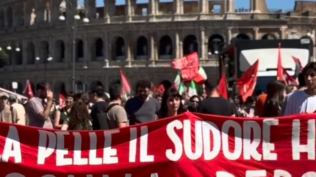 “Non ci piacciono i fascisti”