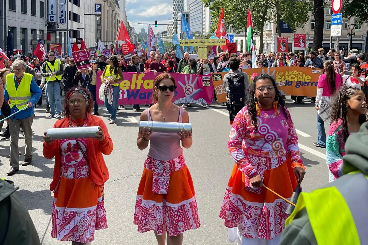 “No a guerre e riarmo”, a Bruxelles sfila la pace