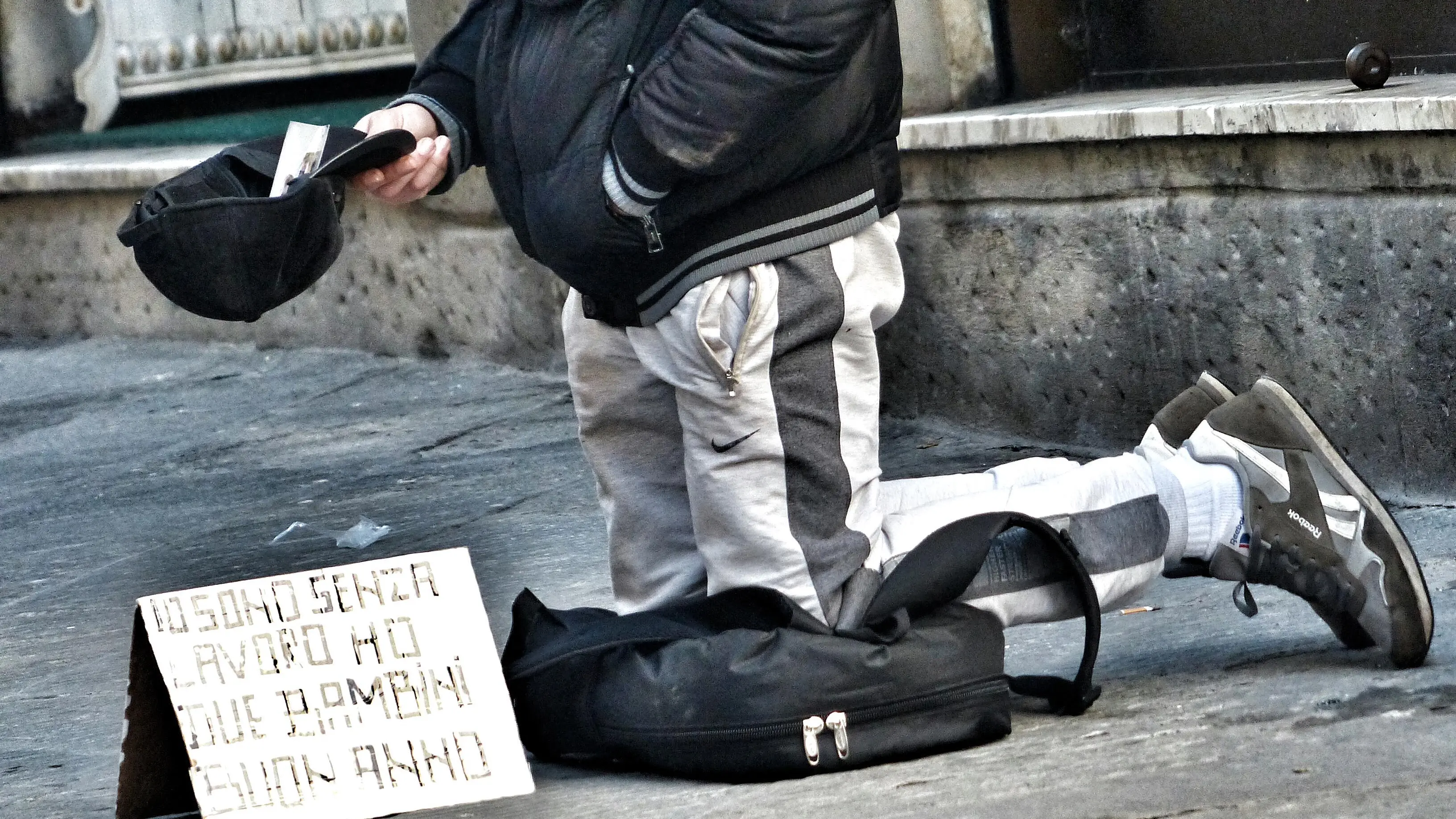 Italia 2026: esplode la povertà strutturale
