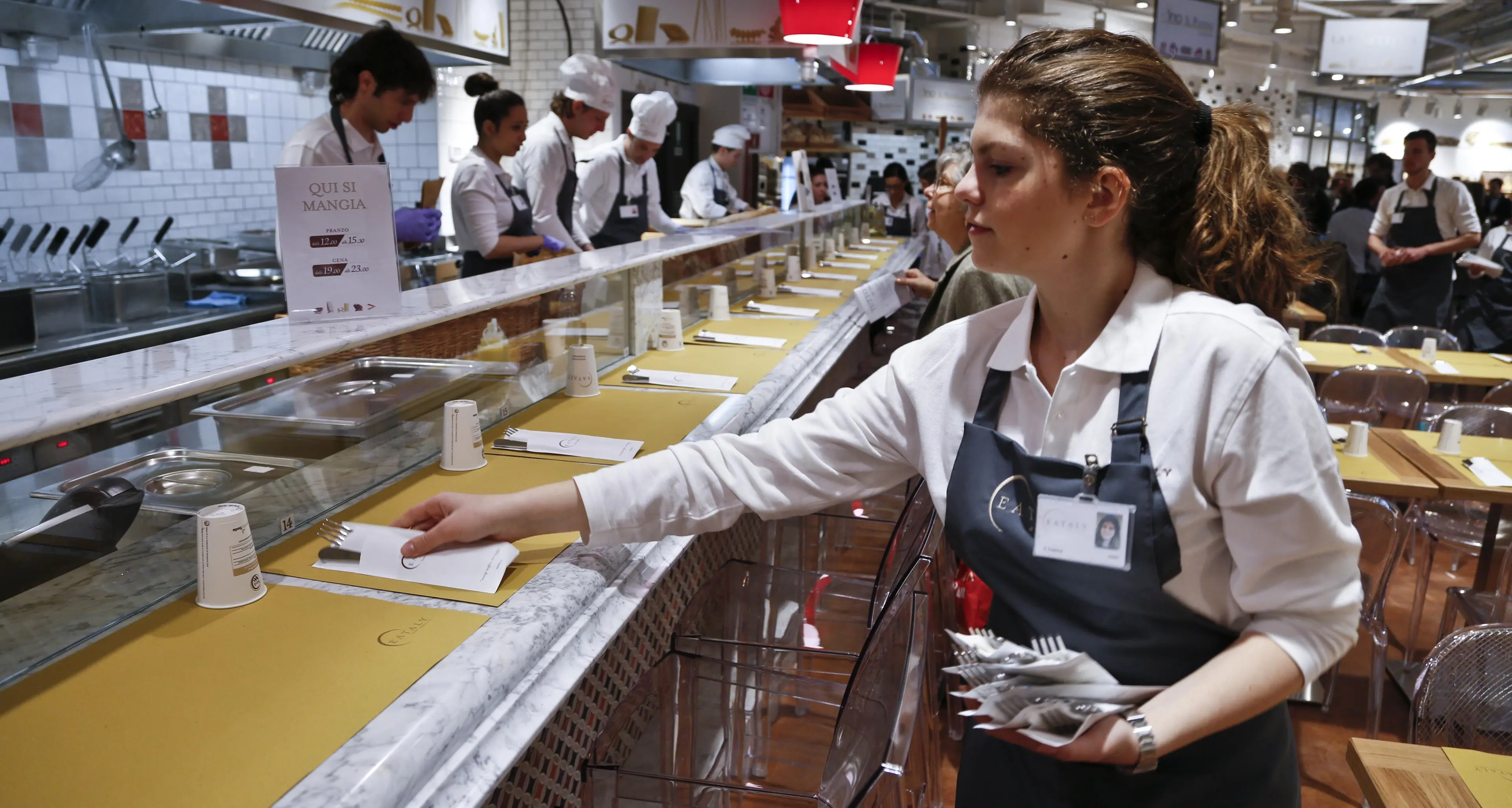 Il lavoro nel terziario? Povero e precario