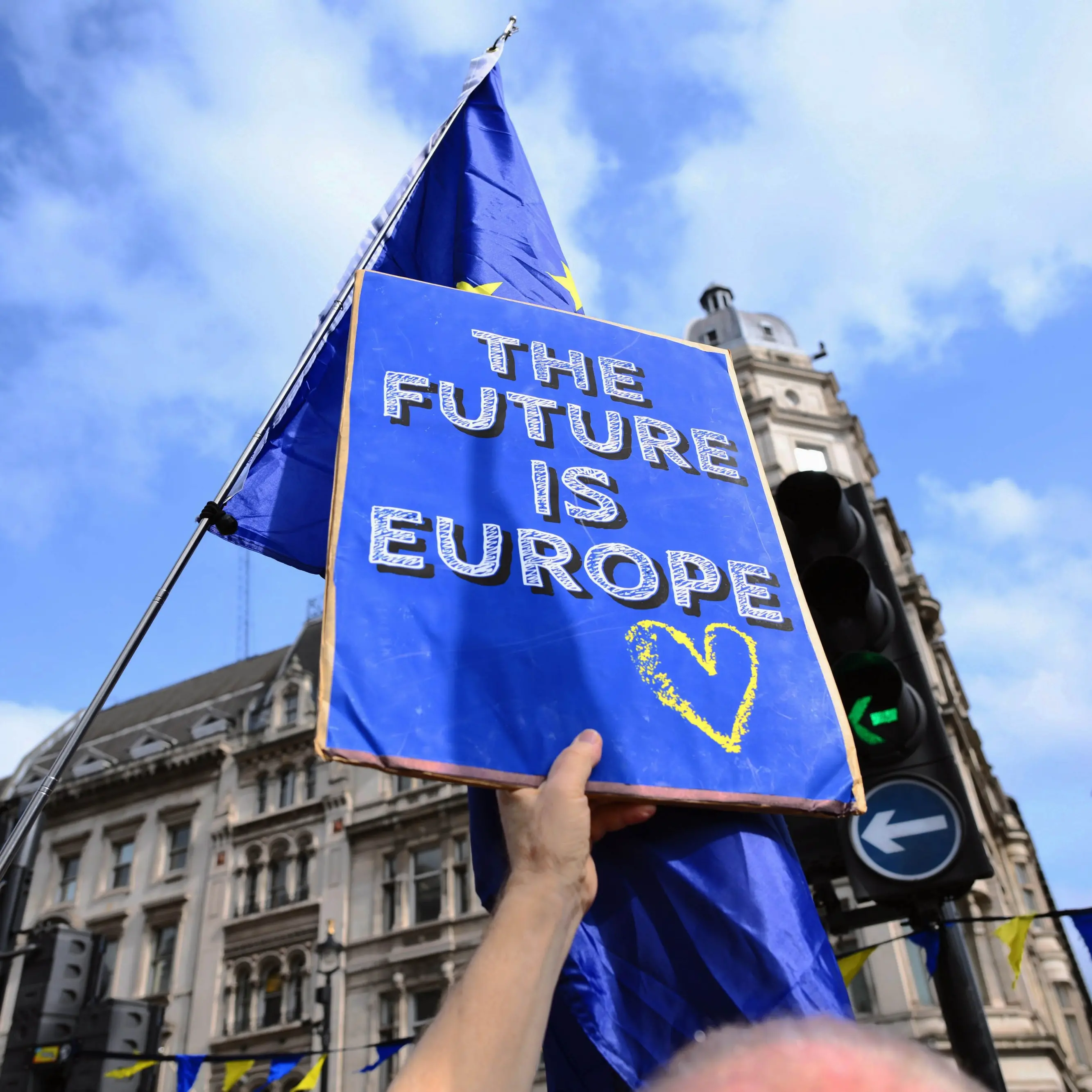 Dieci anni di Brexit: il conto lo pagano i più fragili