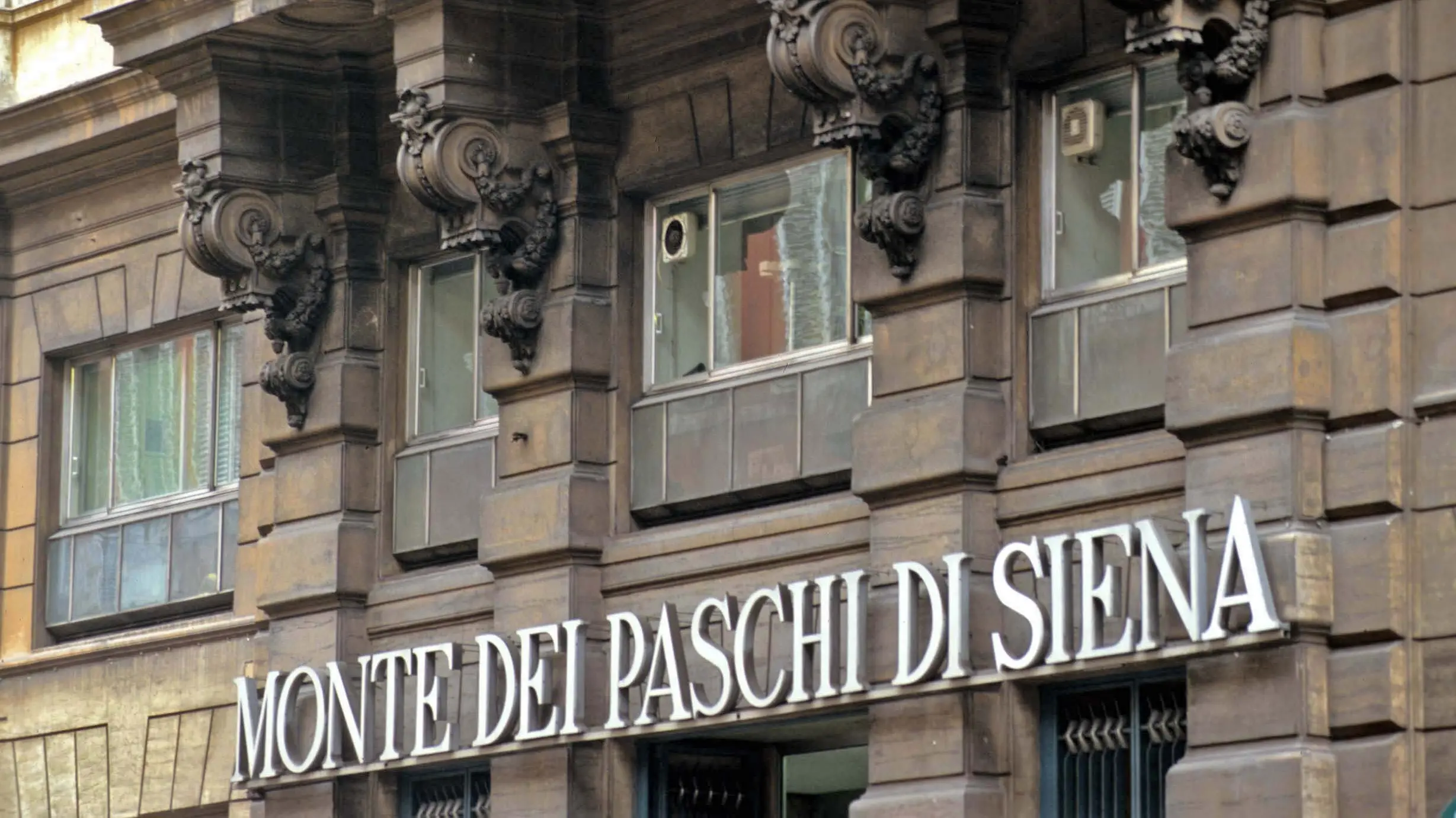 Risiko bancario, Cgil e Fisac Lecce: “Tutelare il lavoro e le professionalità del territorio”