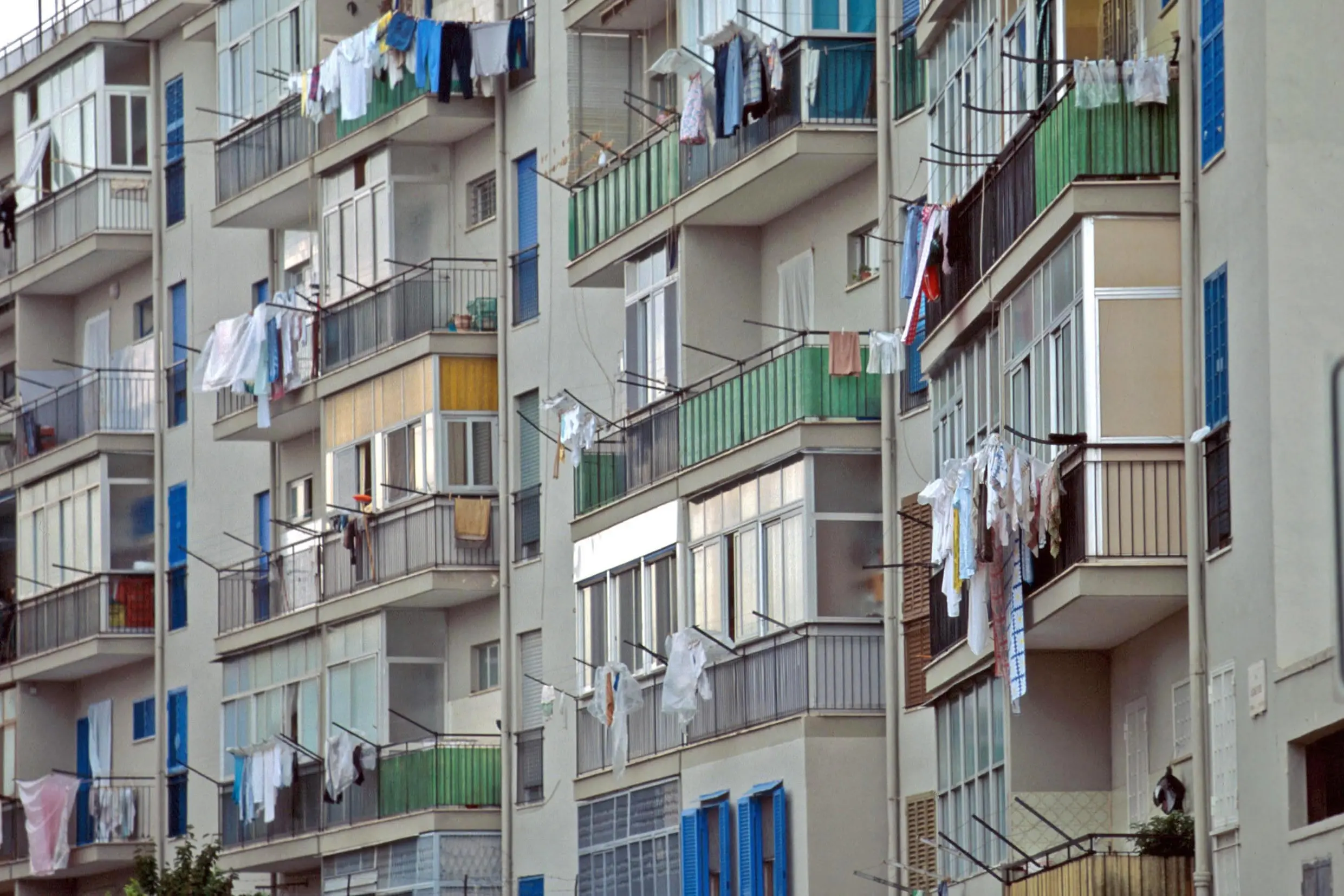 Periferie: investimenti e infrastrutture contro l’abbandono