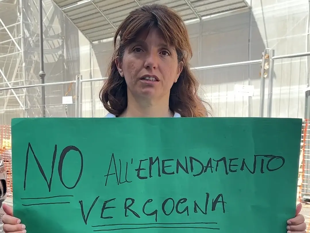 La protesta: no all’emendamento vergogna
