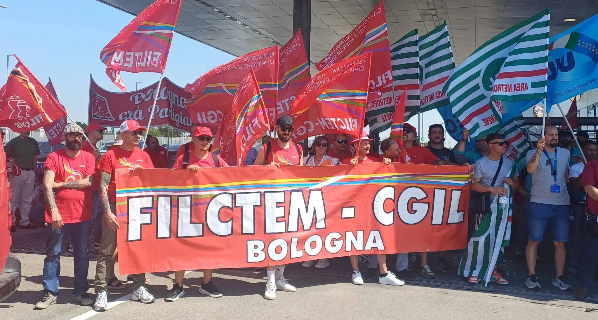 Stato di agitazione alla Philip Morris: linee ferme a Bologna