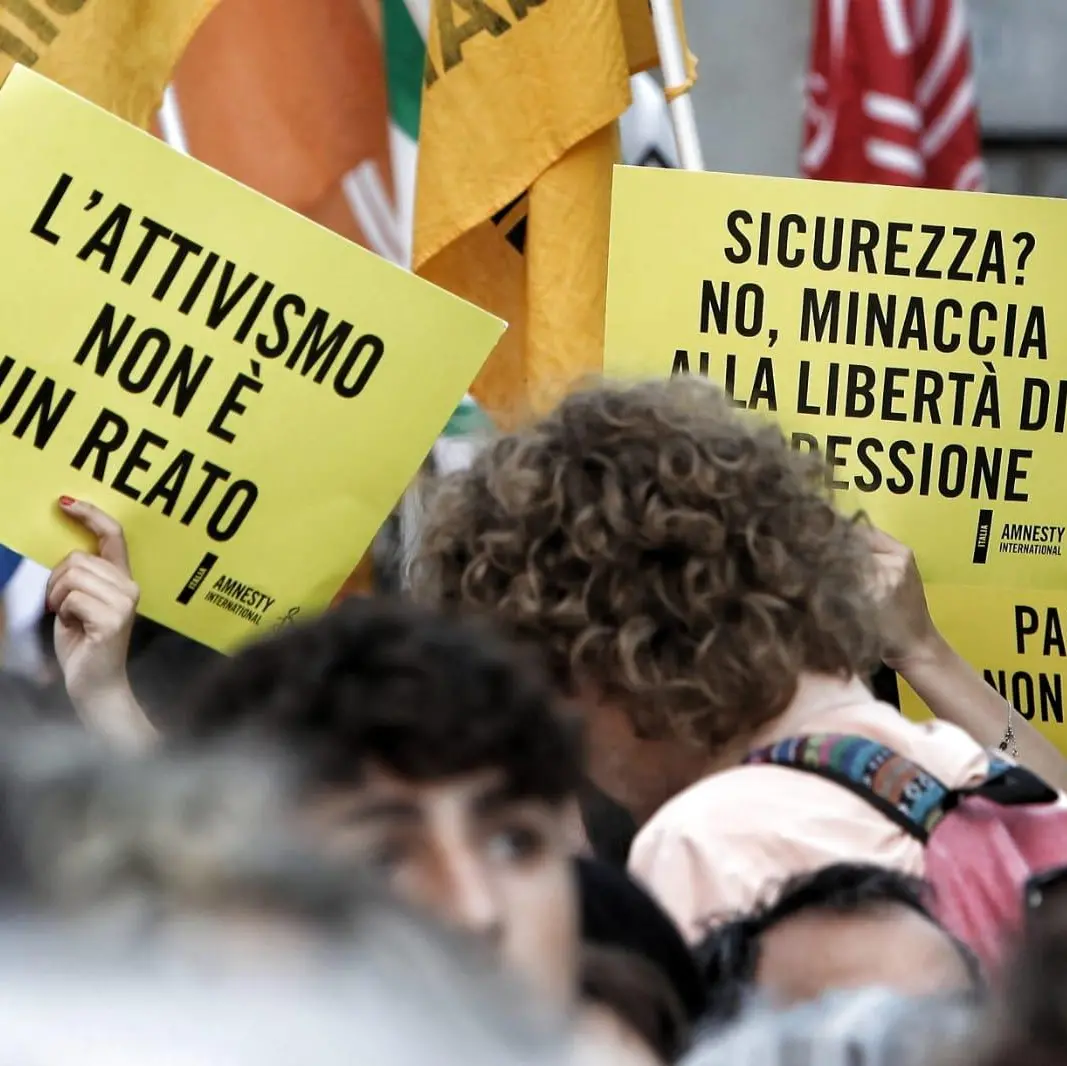 Dissenso sotto attacco: Amnesty International denuncia il decreto sicurezza